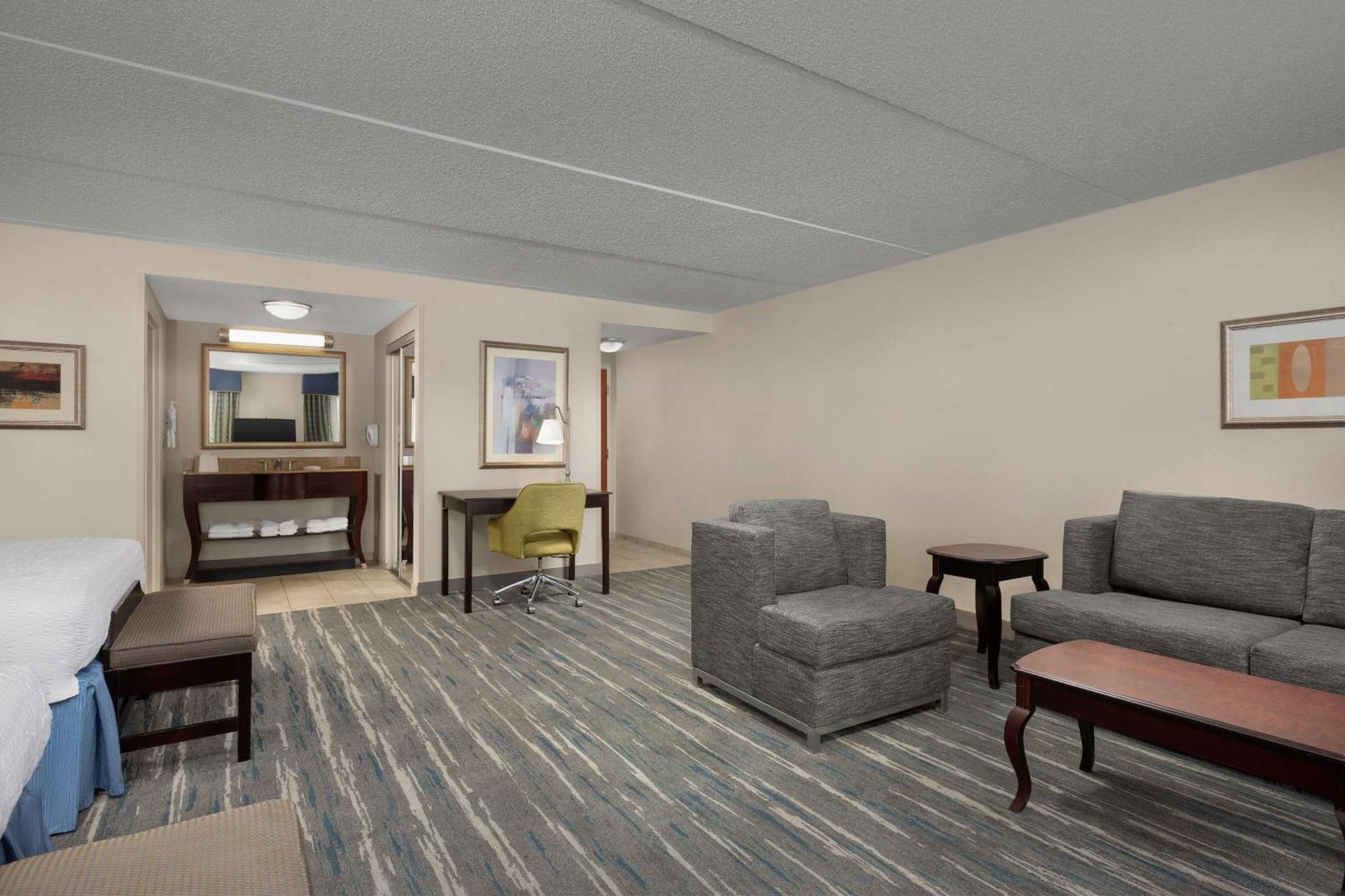 Hampton Inn Syracuse Clay Liverpool Esterno foto