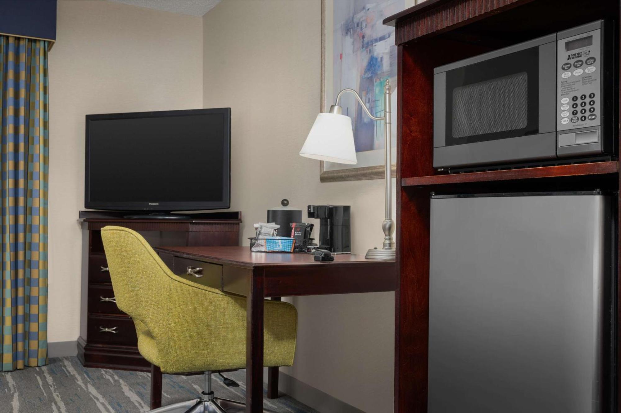 Hampton Inn Syracuse Clay Liverpool Esterno foto