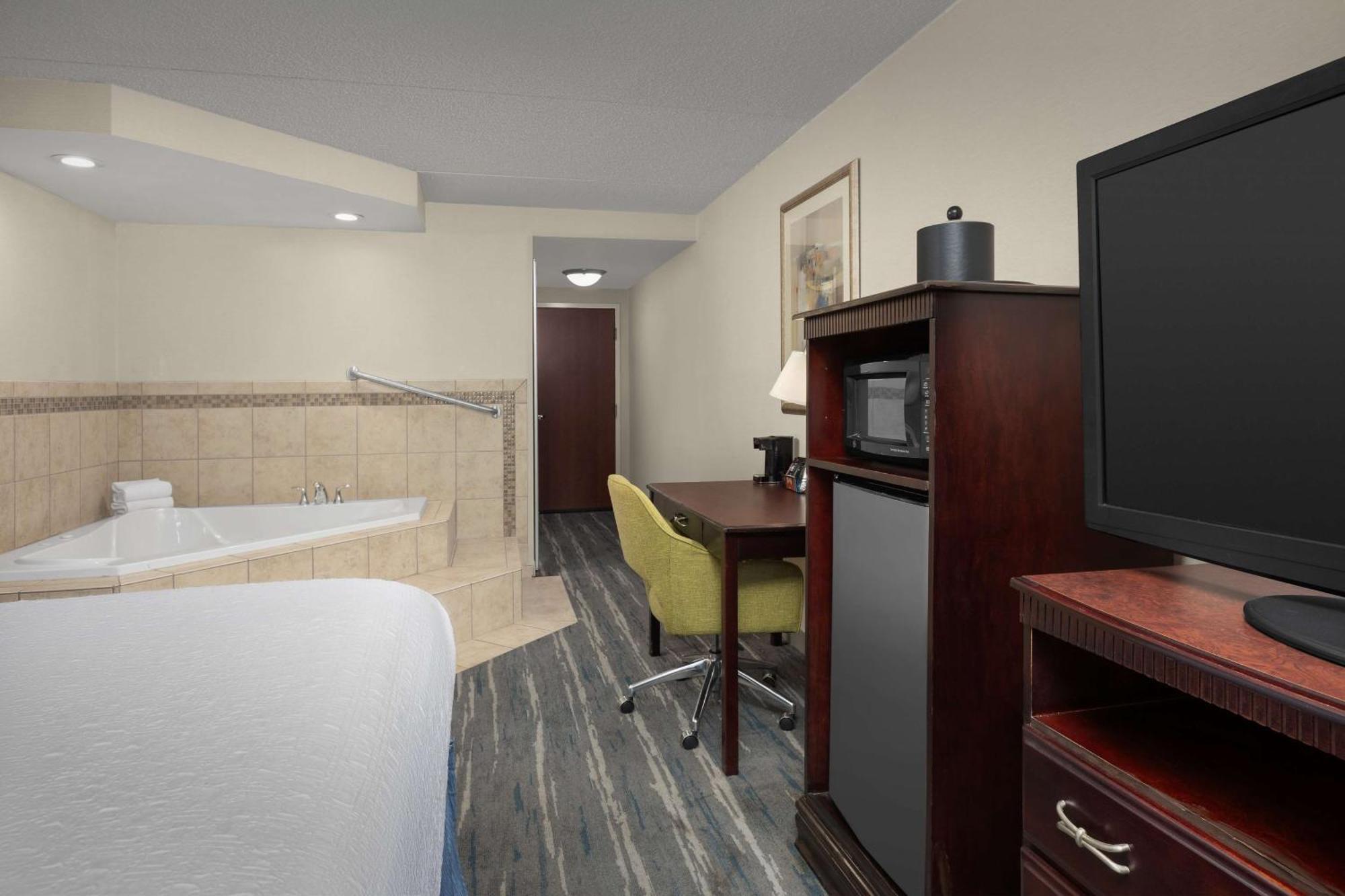 Hampton Inn Syracuse Clay Liverpool Esterno foto