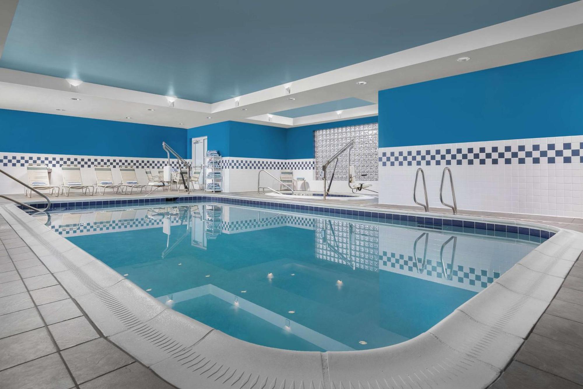 Hampton Inn Syracuse Clay Liverpool Esterno foto