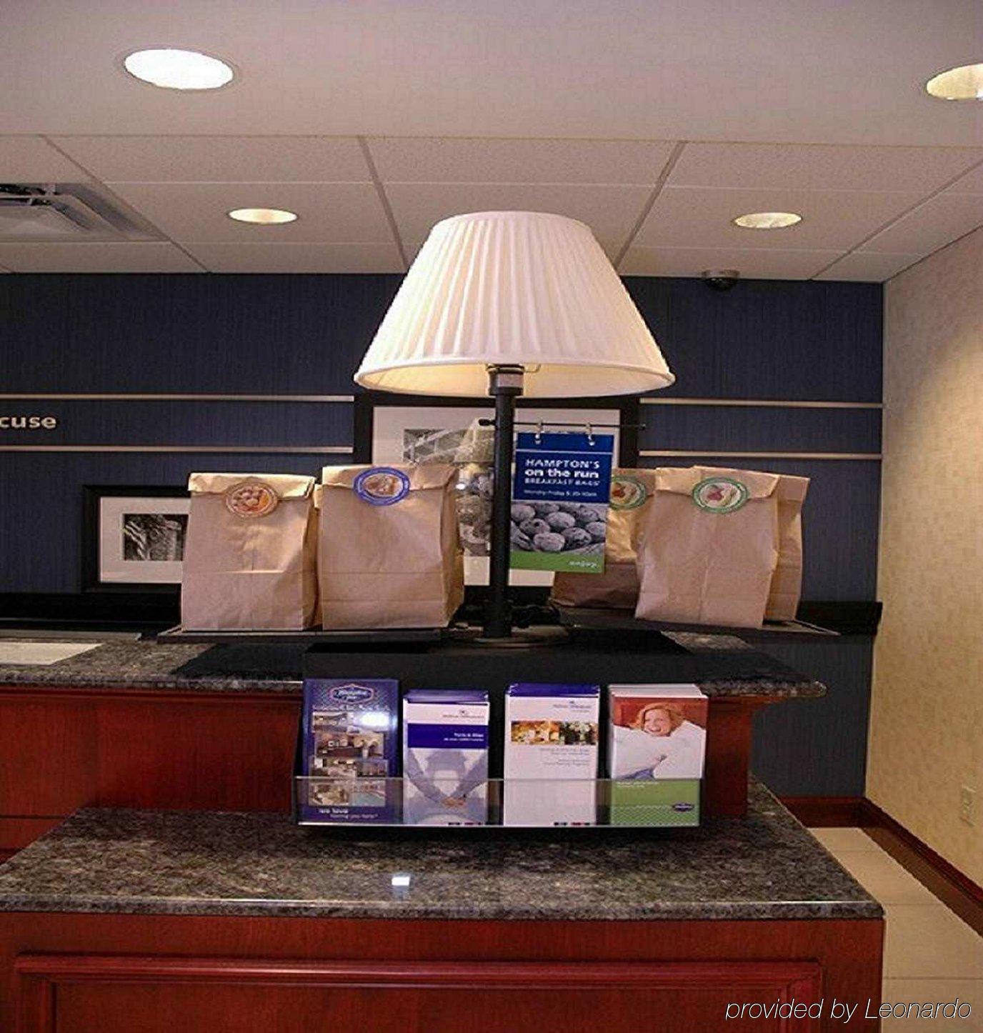 Hampton Inn Syracuse Clay Liverpool Interno foto