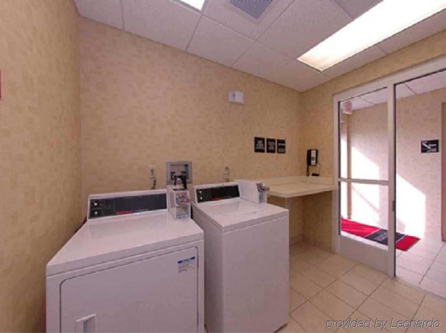 Hampton Inn Syracuse Clay Liverpool Servizi foto